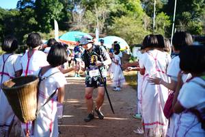 BIB: 243
                            <button type="button" onclick="openModal(19041237)" class="btn btn-primary btn-sm float-right btn-popup" data-toggle="modal" data-target=".modal-high-quality">
                        <i class="fas fa-shopping-cart"></i> Add to Cart
                    </button>
                                            <button type="button" onclick="isThisMe(19041237, true)" class="btn btn-success btn-sm float-right btn-popup btn-isme hidden" data-toggle="tooltip" data-placement="bottom" title="นี่คือรูปของคุณใช่ไหม คลิกที่นี่เพื่อเอาเข้าอัลบั้ม">
                        <i class="fas fa-plus"></i> Add to album
                    </button>
                    <button type="button" onclick="isThisMe(19041237, false)" class="btn btn-warning btn-sm float-right btn-popup btn-isnotme hidden">
                        <i class="fas fa-ban"></i> Remove from album
                    </button>